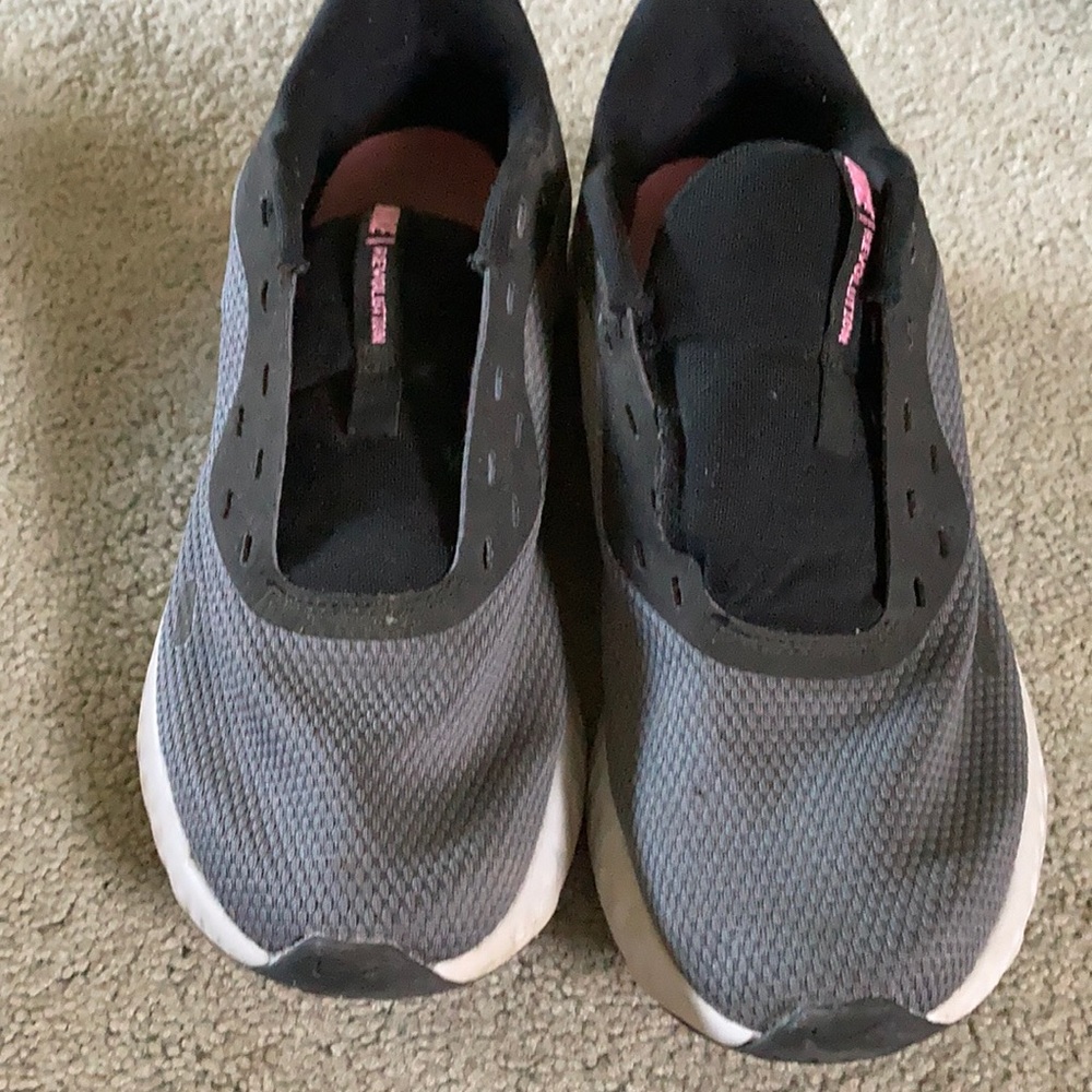 Nike revolution sneaker
